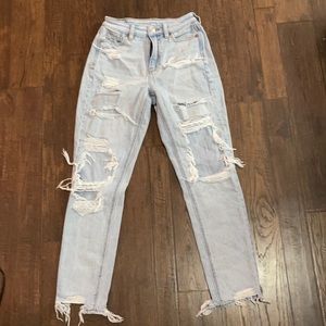 American Eagle Mom Jeans